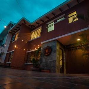 MUGUET HOUSE GRANADA
