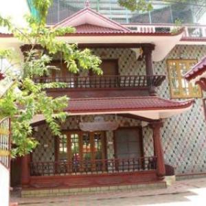 Kuppath Inn