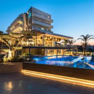 Cavo Zoe Seaside Hotel