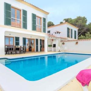 Cala Galdana Villa Sleeps 8 Pool WiFi