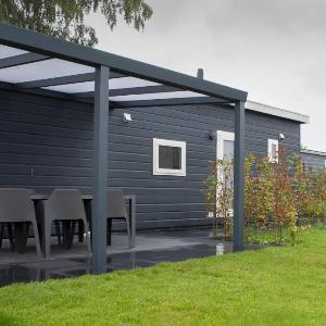 Six Six pers. Veluwelodge XL met grillhuis