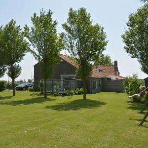 Holidayhouse- Blauwpoortseweg 7  Zoutelande 'Duel