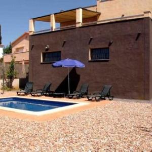 Sant Salvador Villa Sleeps 9 Pool