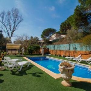 Sant Daniel Villa Sleeps 6 Pool WiFi