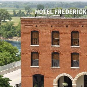 Hotel Frederick