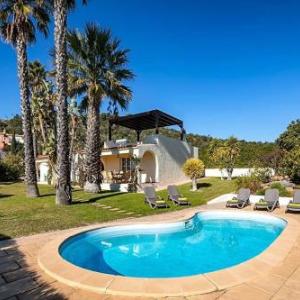 Almancil Villa Sleeps 6 Pool Air Con