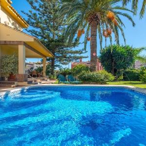 107872 - Villa en Playamar - Torremolinos