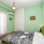 Vintage flat with view 5\' to Acropolis