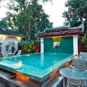 Villa Santi Hotel