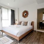 MODERN 1 BR wifi pool walk to Patong beach