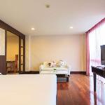 1 bedroom apartment inside Patong pool complex