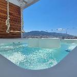 Penthouse Suite with Private Infinity Jacuzzi Athens