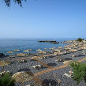 Kakkos Bay Hotel and Bungalows