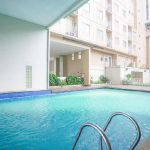RedDoorz Apartment at Bogor Valley
