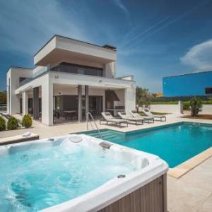 Villa Una