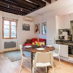 IN PARIS'S BEST NEIGHBOURHOOD - LOVELY 1BR FLAT  