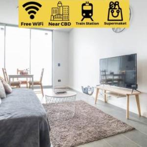 Home with Perfect location! Close to Train&CBD