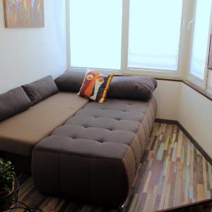 Adela Smart Vintage Apart