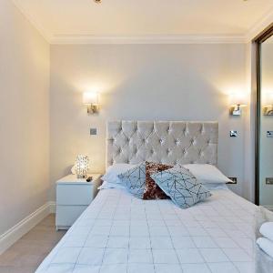 Modern 1 bed flat in Kensington (Flat 11)