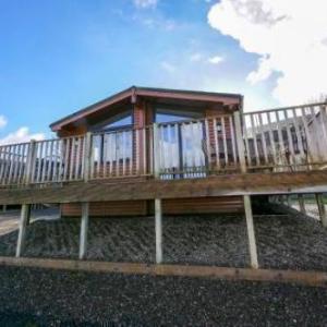 Chalet Loch Leven Lodge