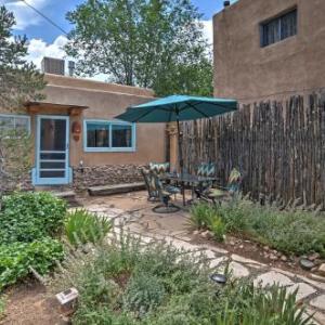 Authentic Adobe Abode Less Than 1 Mile to Sante Fe Plaza!