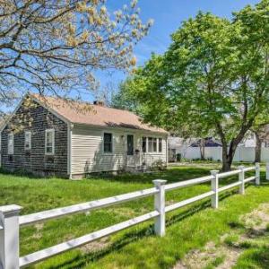 Cozy Yarmouth Home with Private Deck - Walk to Beach!