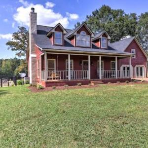 Pine Mountain Valley House with Pool on 25 Acres!