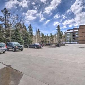 Cozy Ski-in and Ski-out Breckenridge Condo with Mtn Views