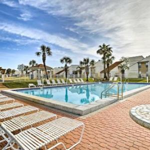 Panama City Beach Condo with Patio-Walk to Beach