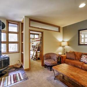 Central Frisco Creekside Condo with Hot Tub Access!