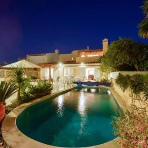 Vale do Lobo Villa Sleeps 8 Pool Air Con T607874