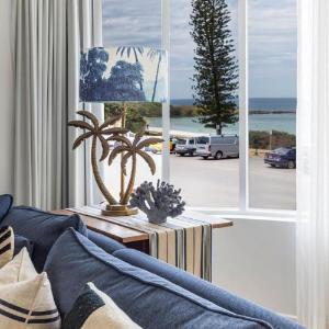 La Ronde Three - Unit 3 - Oceanstays