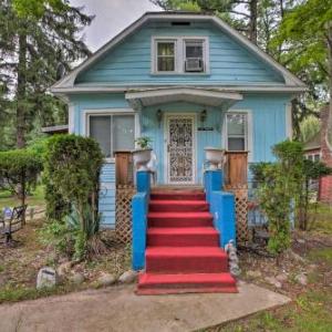 Charming Vintage Union Pier Home - Walk to Beach!