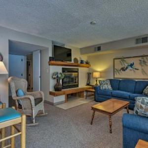 Lakefront Lake Harmony Condo with View Near Skiing!