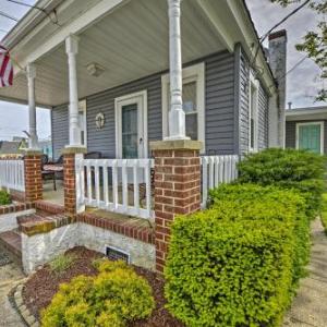 Wildwood Cottage - 2 Blocks to Beach and Boardwalk!