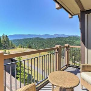 Modern Cle Elum Condo with Pool Access and Mtn Views!