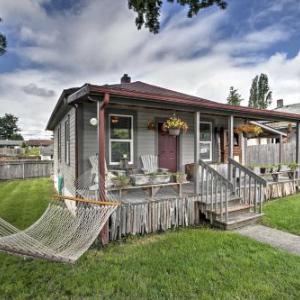 Eatonville House with Private Fenced-in Yard and Porch!