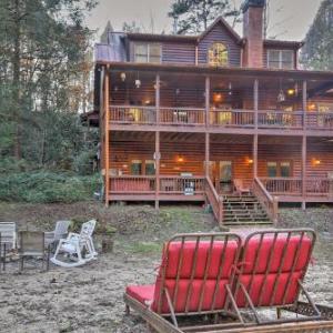 Private Cartecay River House with Hot Tub and Game Room