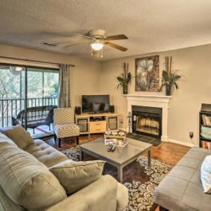 Mount Pleasant Condo - Near Charleston and Beaches!