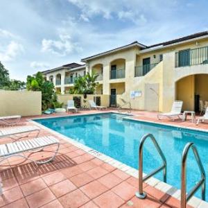 Ft Lauderdale Area Condo-Walk to Beach and Shops!