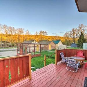 Historic Red Lodge Home Near Rock Creek and Downtown