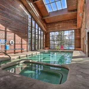 Ski-In and Ski-Out Brian Head Condo with Pool Access!