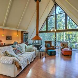 Gorgeous A-Frame Cabin with Deck - 1 Mi to Lake Tahoe