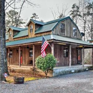 Greers Ferry Lake Home with 2 Decks BBQ and Fire Pit!