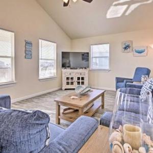 Brandi Wine Beach House with Deck and Gulf Coast Views