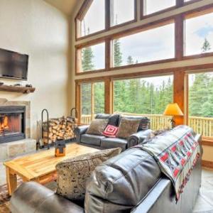 Fairplay Log Cabin with Deck and Incredible Mtn Views!