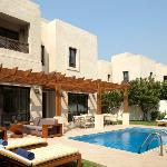 Dubai Creek Club Villas