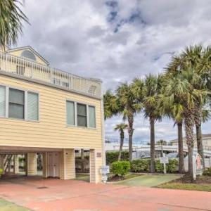 N Myrtle Beach Condo Steps from the Ocean!