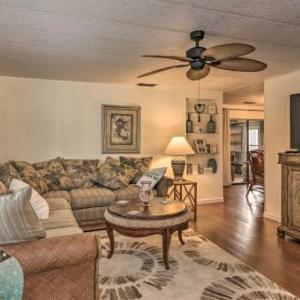 Retro Vero Beach Resort Home with Florida Room!