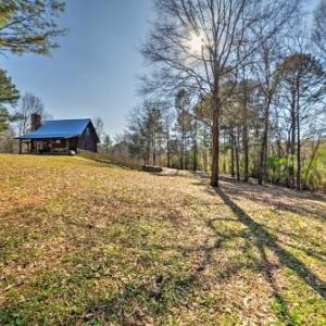 Secluded Cabin with Fishing Pond near Hunting!